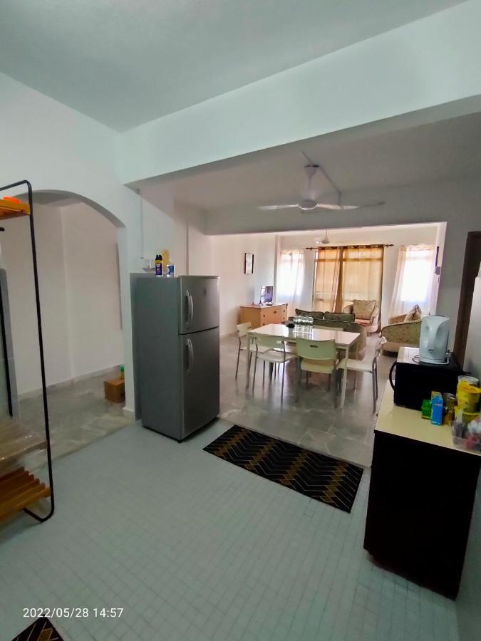 Deluxe Family Beach Condo Portdickson Port Dickson Exteriör bild